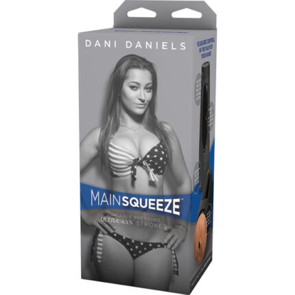 MAIN SQUEEZE DANI DANIELS PUSSY - 002