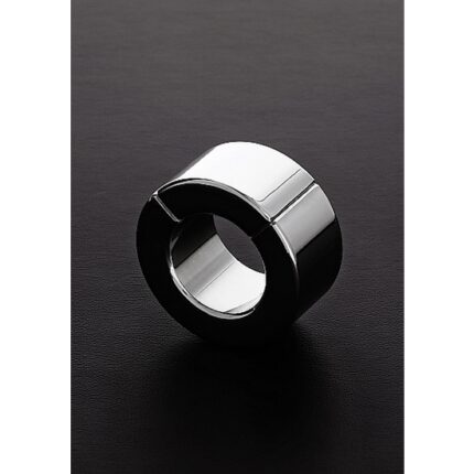 MBS ANILLO DE METAL MAGNÉTICO PLANO 30X35MM - 001