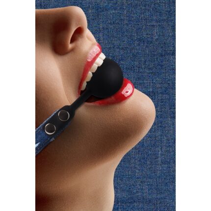 SILICONE BALL GAG - MORDAZA CON CORREA - NEGRO - 001